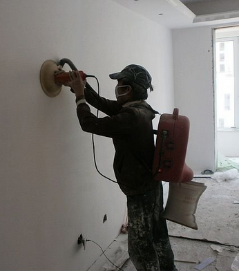 乳膠漆，硅藻泥，壁紙三者如何選擇?