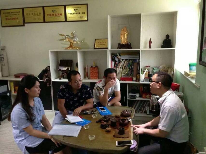 轉(zhuǎn)型做家裝,從加盟油漆代理開始 轉(zhuǎn)型做家裝,從加盟油漆代理開始