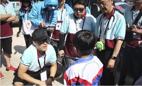 愛心活動，友情漆獻真情