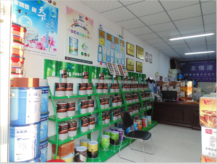 冒高溫戰(zhàn)酷暑，友情漆代理確保工程按時(shí)完工