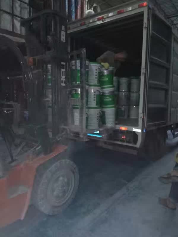 面對(duì)困局迎難上，創(chuàng)造業(yè)績(jī)求突破